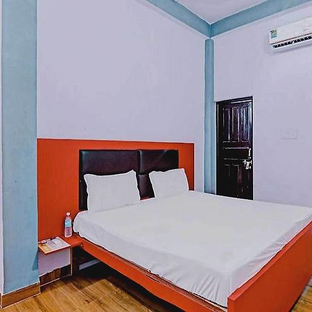 Hotel O Rr Palace Lucknow Bagian luar foto